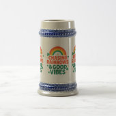 Chasing Rainbows & Good Vibes Mug ビールジョッキ (中央)