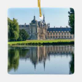 Chateau de Chantilly and reflection in a pond セラミックオーナメント