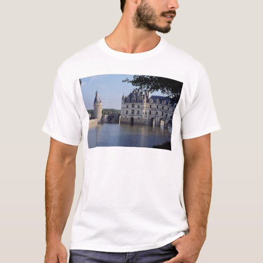 Chateau De Chenonceau、フランス Tシャツ (正面)