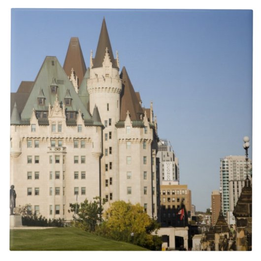Chateau Laurier Hotel in Ottawa，オンタリオ，カナダ2 タイル (正面)