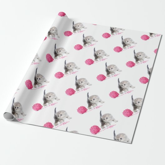 Chaton drôle adorable Low Poly mignon ラッピングペーパー (アンロールド)