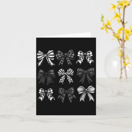 Checkered Bow Coquette Funny Gift Tee Women, Men カード (黄色い花)