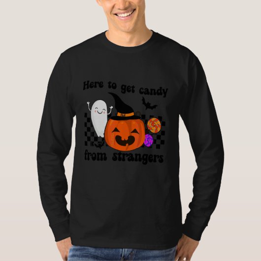 Checkered Get Candy From Strangers Cute Pumpkin Ha Tシャツ (正面)