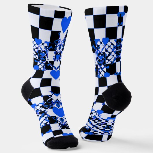 Checkered Pattern With Blue Hearts & Shapes ソックス (傾斜あり)