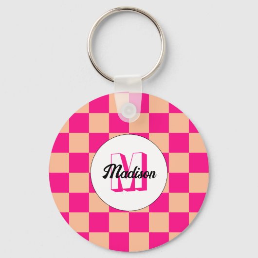 Checkered peach hot pink geometric retro Monogram キーホルダー (正面)