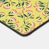  Cheerful Floral Pattern: Pink Flowers  デスクマット (コーナー)