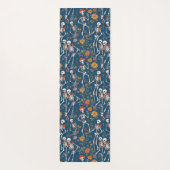 Cheerful Skeletons And Red Roses Denim Blue ヨガマット (裏面)