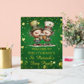 Cheerful St. Patrick’s Day Party Illustration アクリルサイン (ウェディング)