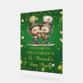 Cheerful St. Patrick’s Day Party Illustration アクリルサイン (傾斜)