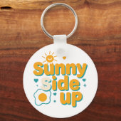 Cheerful "Sunny Side Up" with Egg and Sun キーホルダー (正面)