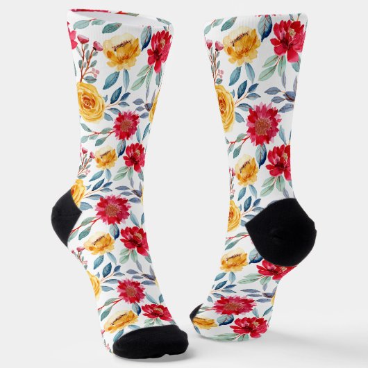 Cheerful Watercolor Floral Pattern in Yellow Rose ソックス (傾斜あり)