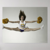 Cheerleader doing splits in mid air ポスター (正面)