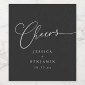 Cheers Minimal Black Script Elegant Wedding Favor ワインラベル (シングルラベル)
