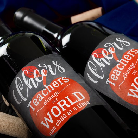 Cheers Teacher Chalkboard with Red Apple ワインラベル