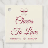 Cheers To Love Burgundy Script Ivory Bow Wedding フェイバータグ (正面)