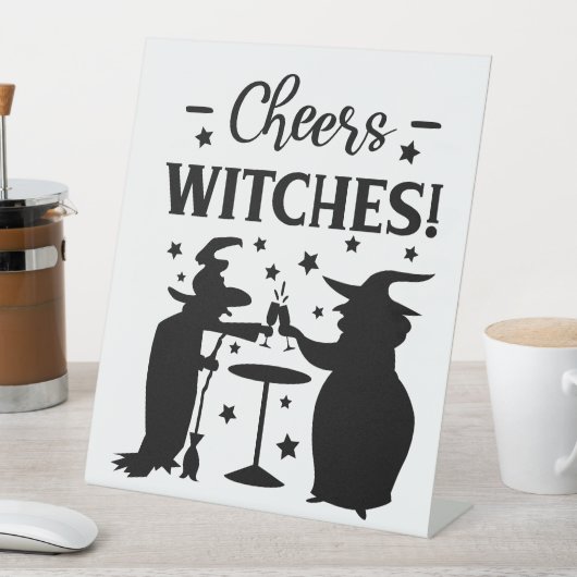 「Cheers to the Wicked'」サイン 台座サイン (インサイチュ)