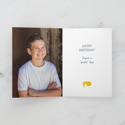 Cheesiestがハッピーバースデー写真をおもしろい見つける カード (内部)