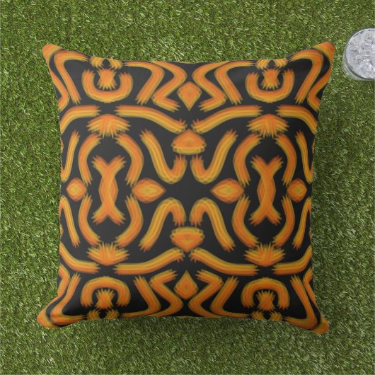 Cheesy Noodle Doodle Art Mirrored Image Pattern アウトドアクッション (芝生)