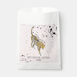 Cheetah Wild About You Classroom Valentine フェイバーバッグ