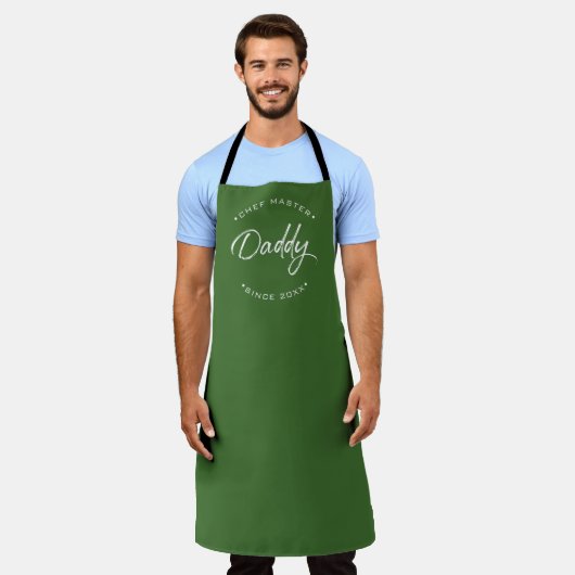 Chef Master Daddy パーソナライズドイヤーモダン グリーン エプロン (着用した状態)