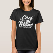 Chef Outside Mom On The Inside Cooking Retro Culi Tシャツ (正面)