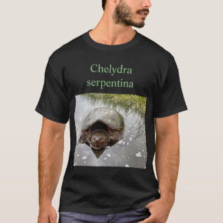 Chelydra serpentina (common snapping turtle) tシャツ
