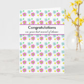 Chemoのあなたの最後の円形のお祝い カード (黄色い花)