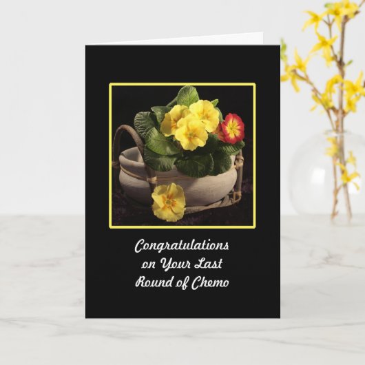 Chemoのお祝いカードサクラソウの最後の円形 カード (黄色い花)