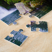 Cheonjiyeon滝韓国。 ジグソーパズル (側面)