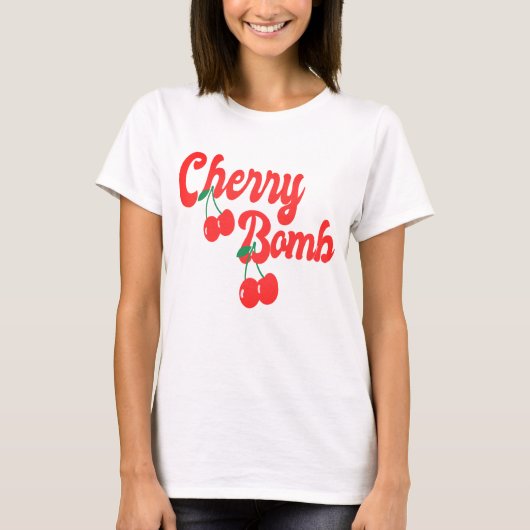 Cherries Bomb- Red Cherry Bomb  Tシャツ (正面)