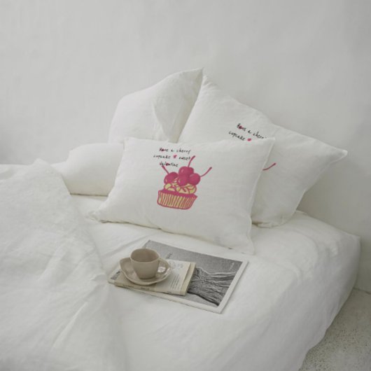 Cherry Cupcake Valentine – Hand-Drawn Dessert アクセントクッション