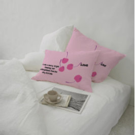 Cherry Love – Pop Art Cherries - Valentine’s Day ランバークッション