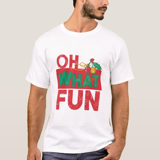 "Cherry Red Cherry Coded Christmas – Oh What Fun Tシャツ (正面)