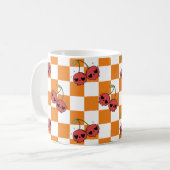 Cherry Skull Checkerboard – Cute Goth Style コーヒーマグカップ (正面左)