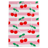 Cherry Stripe Pattern – Retro Fruit Gift & Decor ミディアムペーパーバッグ (裏面)