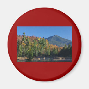 Cherrypatchの少し池上のWhiteface山 マグネット