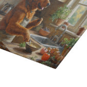 Chesapeake Bay Retriever Cooking in Kitchen カッティングボード (角)