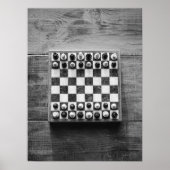 Chess Board Game on Rustic Wooden Table ポスター (正面)