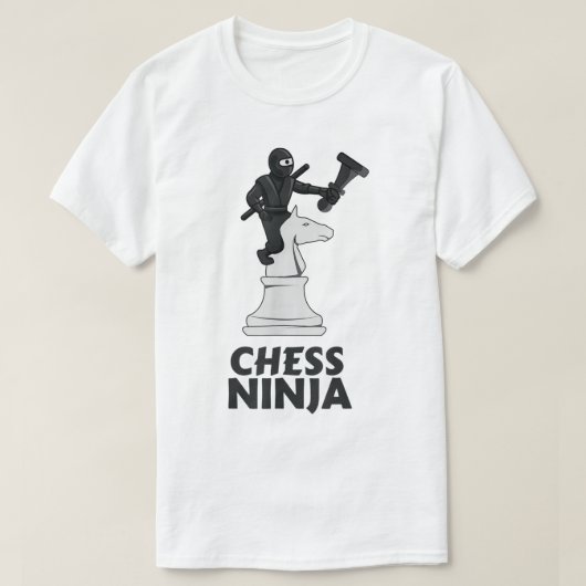 Chess Ninja | Funny Strategy Gamer Design Tシャツ (デザイン正面)