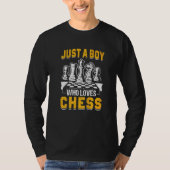 Chess  saying  11 tシャツ (正面)