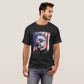 Chester A Arthurアメリカ国旗のシャツ4日（7月） Tシャツ (正面フル)
