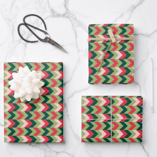 Chevron Geometric Christmas Red Green and Pink ラッピングペーパーシート (正面)