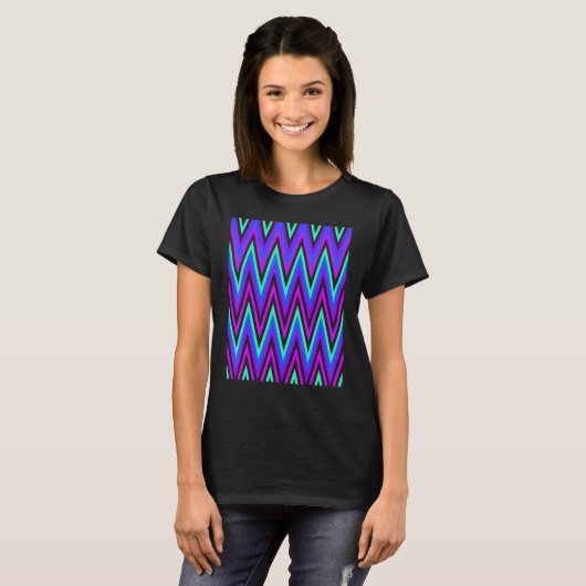 Chevron In Purple Blue Aqua Zigzags Tシャツ (正面フル)