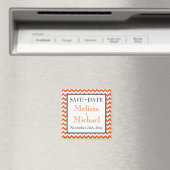 Chevron Orange & White Dateマグネットを保存 マグネット (インサイチュ (食洗機))