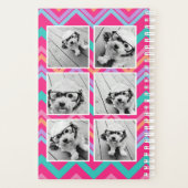 Chevron Patternスクリプト名6写真バックホットピンク プランナー手帳 (裏面)