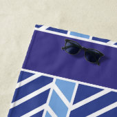 Chevron Pattern Blue ビーチタオル (インサイチュ)
