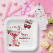 Chic A Tini Bit Older Cherry Martini 21st Birthday ペーパープレート (パーティー)