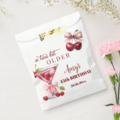 Chic A Tini Bit Older Cherry Martini 45th Birthday フェイバーバッグ (封をした状態)
