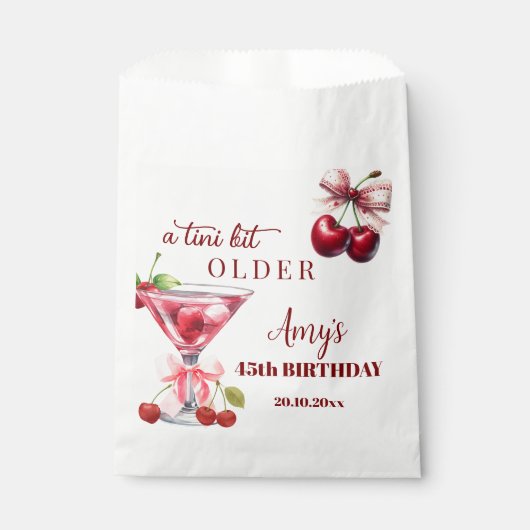 Chic A Tini Bit Older Cherry Martini 45th Birthday フェイバーバッグ (正面)