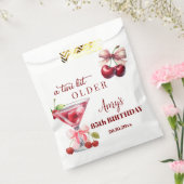 Chic A Tini Bit Older Cherry Martini 85th Birthday フェイバーバッグ (封をした状態)